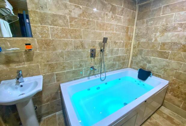 Whitestone Hotel - Görsel 8