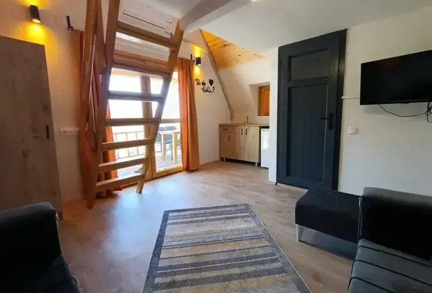 Hayela Bungolow Otel ve Restaurant Karaburun - Görsel 4