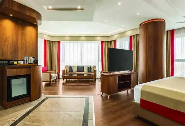 Ramada By Wyndham Karapınar - Görsel 7