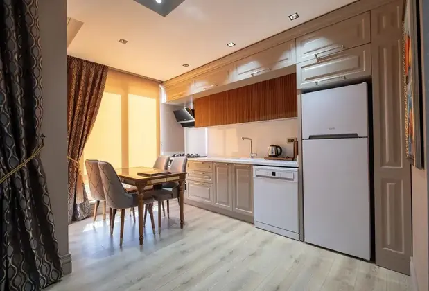 Elysium Deluxe Suites - Görsel 6