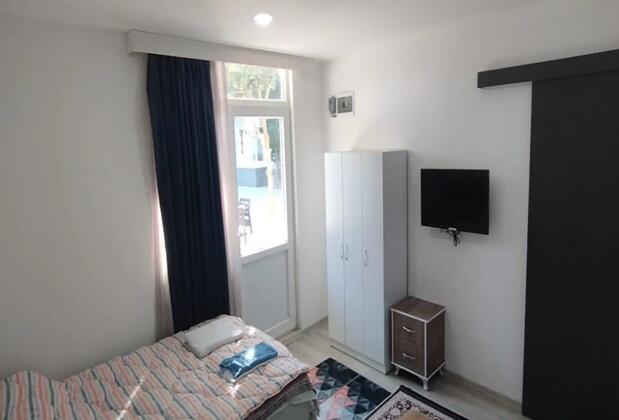 Hillside Apart House - Görsel 6