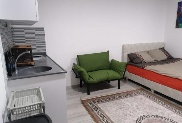 Hillside Apart House - Görsel 3