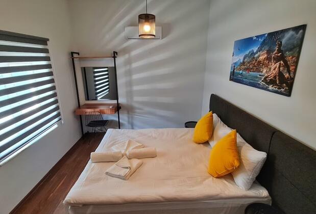 Let'stay Sweet Home Yellow - Görsel 4