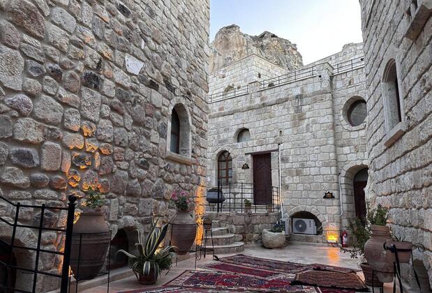 Under Cave Hotel - Görsel 9