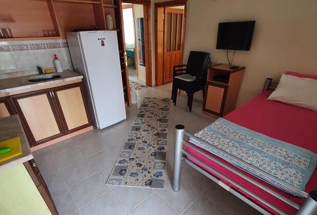 Gökçeada Kemerli Pansiyon - Görsel 14