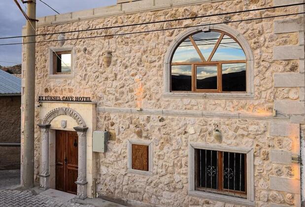 By Yüksel Cave - Görsel 11