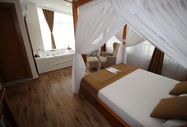 Queen Otel Avşa - Görsel 11