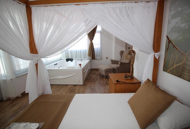 Queen Otel Avşa - Görsel 19