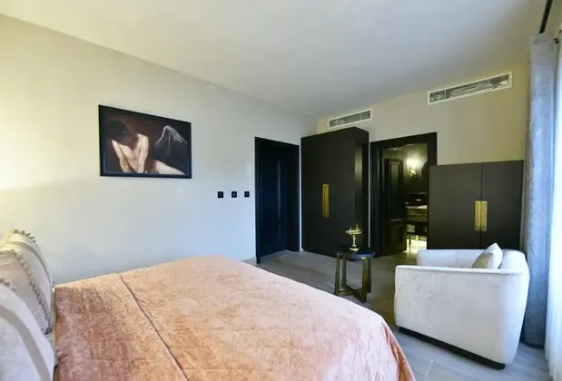 Sacred Mansion - Görsel 5