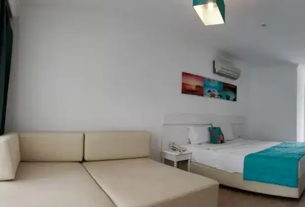 Lizbonia Otel Çeşme - Görsel 5