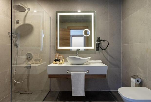 Wiyana Wanda - Görsel 5