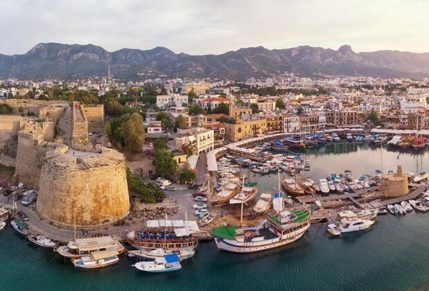 Kıbrıs'a Nasıl Gidilir? Pasaport Gerekli mi?