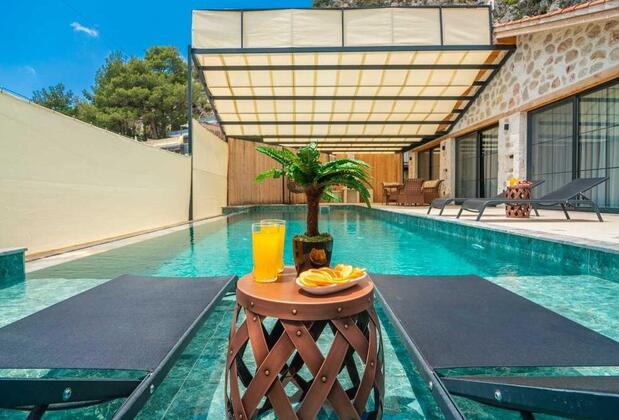 Hill Stones Villas - Görsel 13