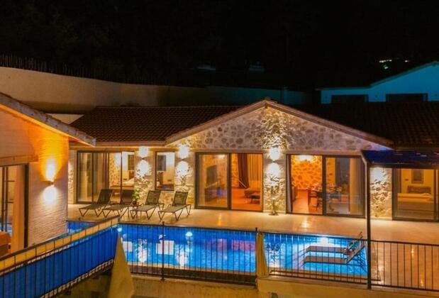 Hill Stones Villas - Görsel 3