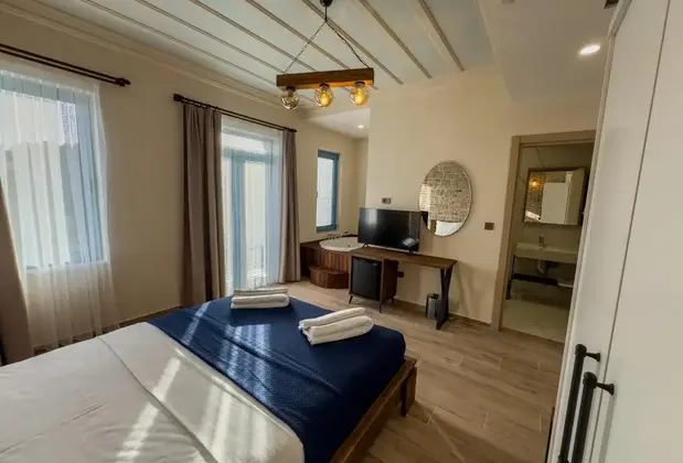 Cunda Nisa Otel - Görsel 11