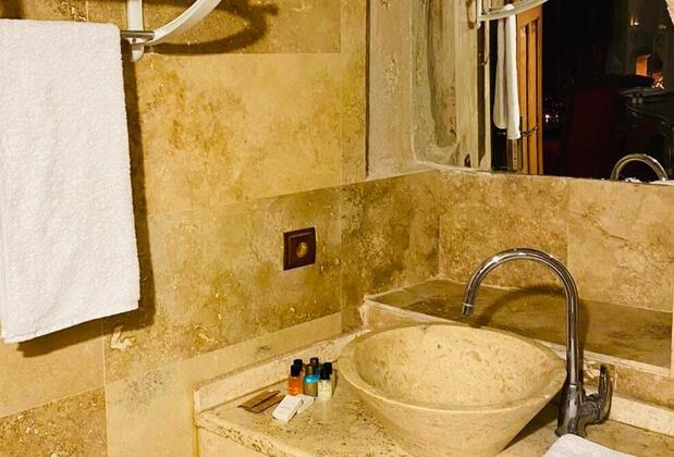 Ela Cave House - Görsel 8