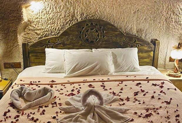 Ela Cave House - Görsel 14