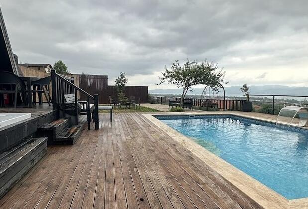 Black Wooden Bungalov - Görsel 4