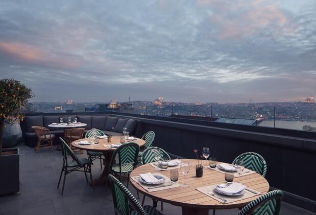 Adahan DeCamondo Pera, Autograph Collection - Görsel 16