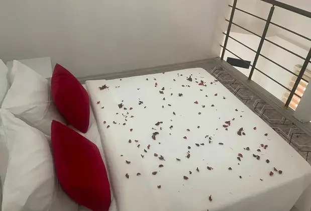 Gözde White House - Görsel 6