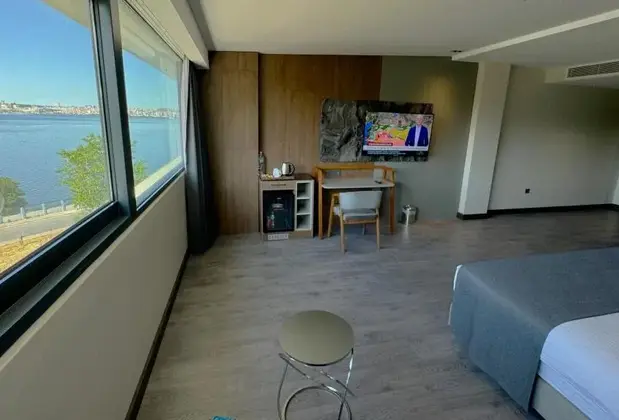 Ezkar Bathonea Art İstanbul - Görsel 5