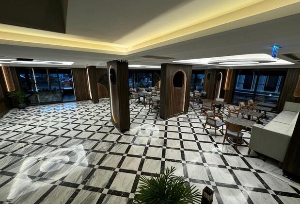 Ezkar Bathonea Art İstanbul - Görsel 12