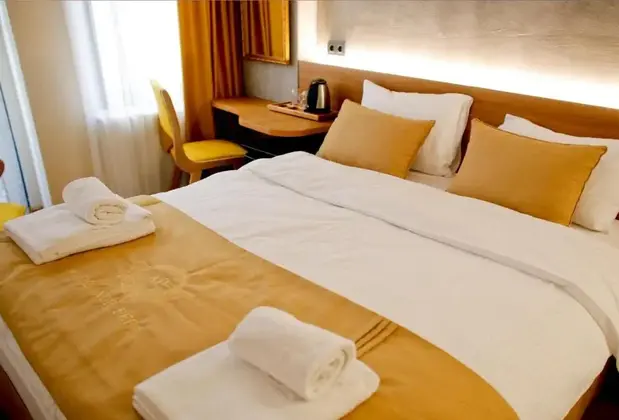 Aleksandr Pera Hotel - Görsel 8