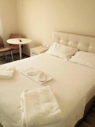 Büyükada Çiçekyalı Pansiyonu - Görsel 4