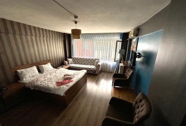 Flamingo Suit - Görsel 10