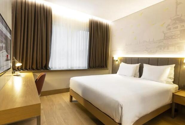 Radisson Hotel Istanbul Harbiye - Görsel 5