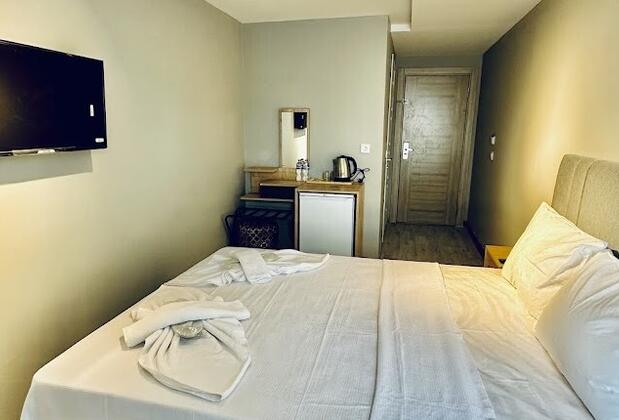 The Hera Gold Hotel - Görsel 9