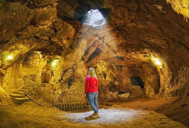 Dünyanın en büyük yeraltı şehri Derinkuyu... Kapadokya'da kaç tane yeraltı şehri var? Gizli şehrin bilinmeyenleri 