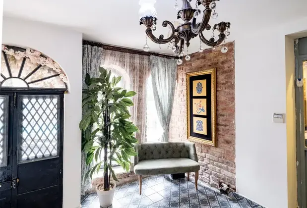 The Red Tent Suite 88 - Görsel 7