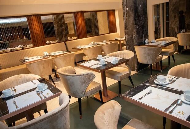 Shining Star Hotel - Görsel 8