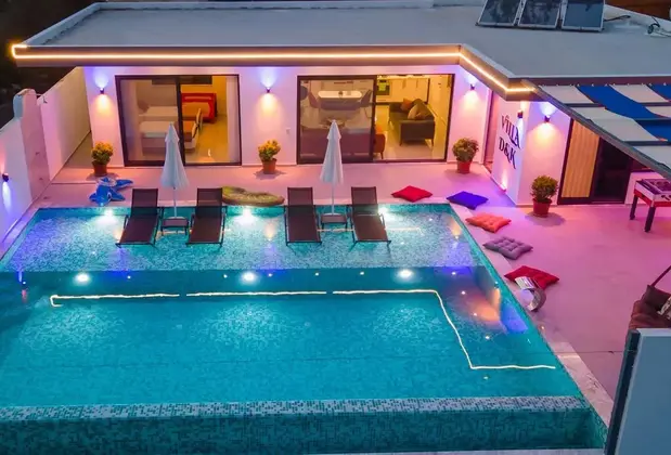 Villa Bükreş - Görsel 4