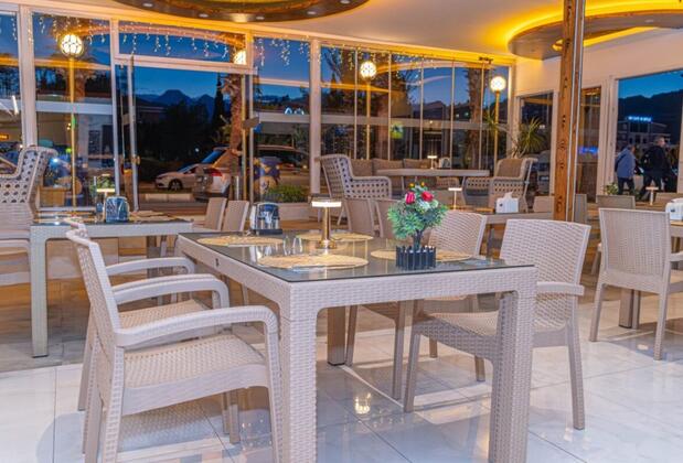 Far Life Hotel - Görsel 11