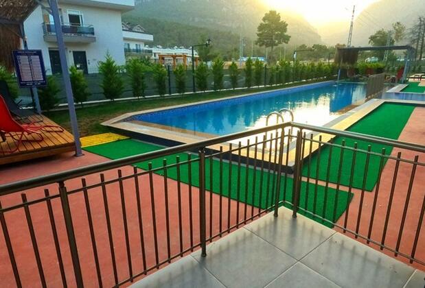 Same House Garden - Görsel 6