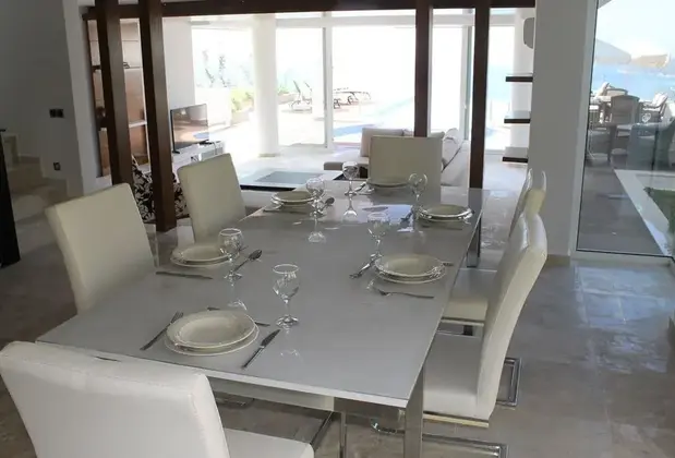 Villa Hill Side 3 - Görsel 3