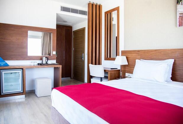 La Quinta By Wyndham Çeşme - Görsel 11