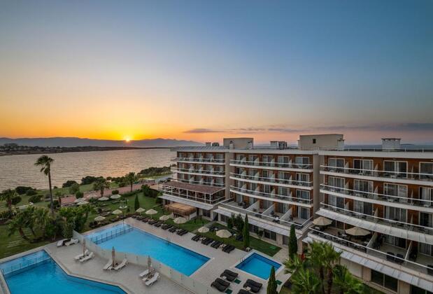 La Quinta By Wyndham Çeşme - Görsel 3