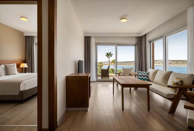 La Quinta By Wyndham Çeşme - Görsel 16