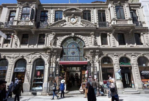 Çiçek Pasajı nerede, nasıl gidilir?