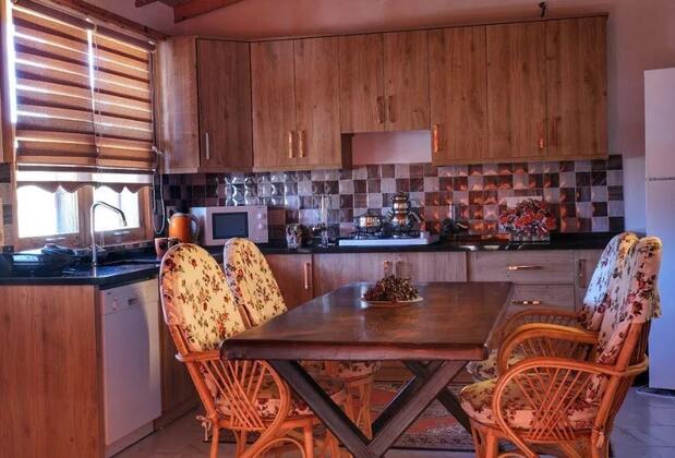 The Moonrise Villa - Görsel 4