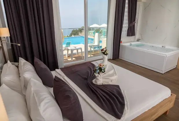 Ramada By Wyndham Fethiye Ölüdeniz - Görsel 11