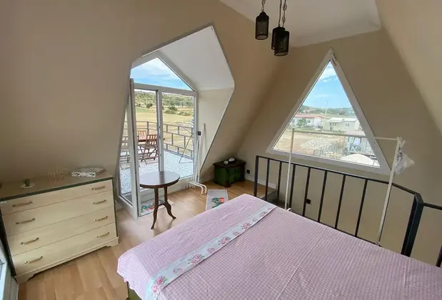 Doga Ve Deniz Manzarali Mustakil Ev - Görsel 8