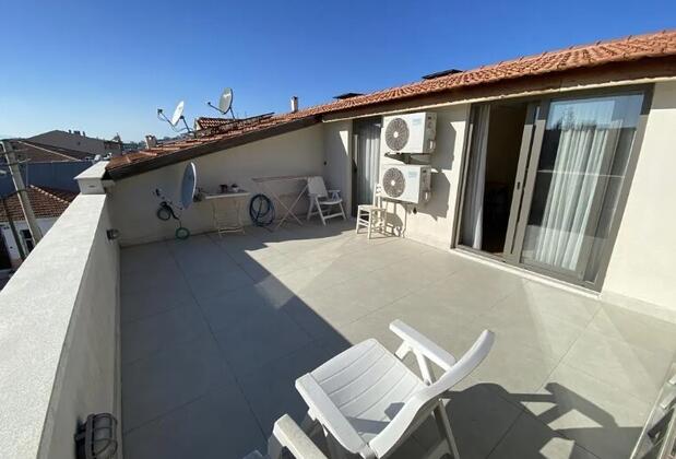 Yesil Panjur Butik Odalar - Görsel 3