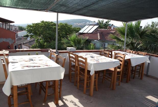 Deniz Atlas Cunda Pansiyon - Görsel 9