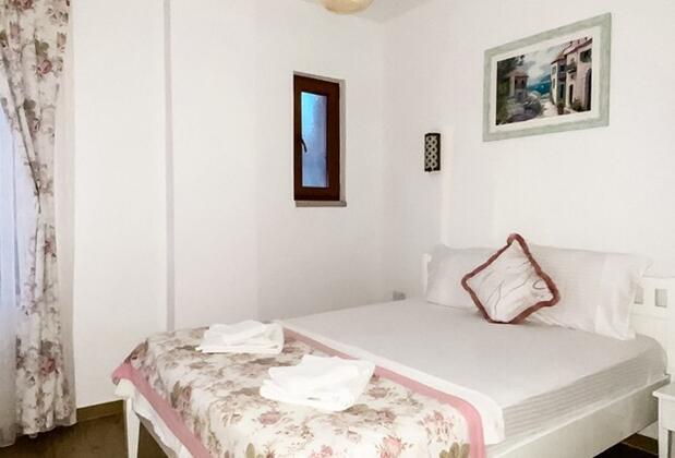 Deniz Atlas Cunda Pansiyon - Görsel 5