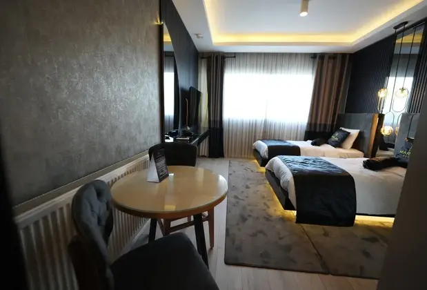 Marlen Hotel Bayraklı - Görsel 18