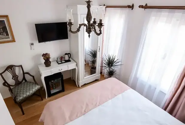 Ali Barış Pansiyon Cunda - Görsel 14